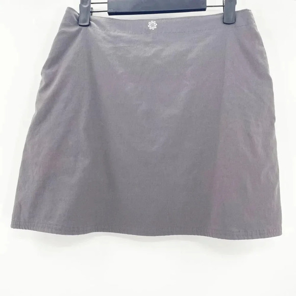 Title Nine Athletic Skort Women's Size 6 Dark Gray Pockets Golf Tennis - Picture 2 of 3